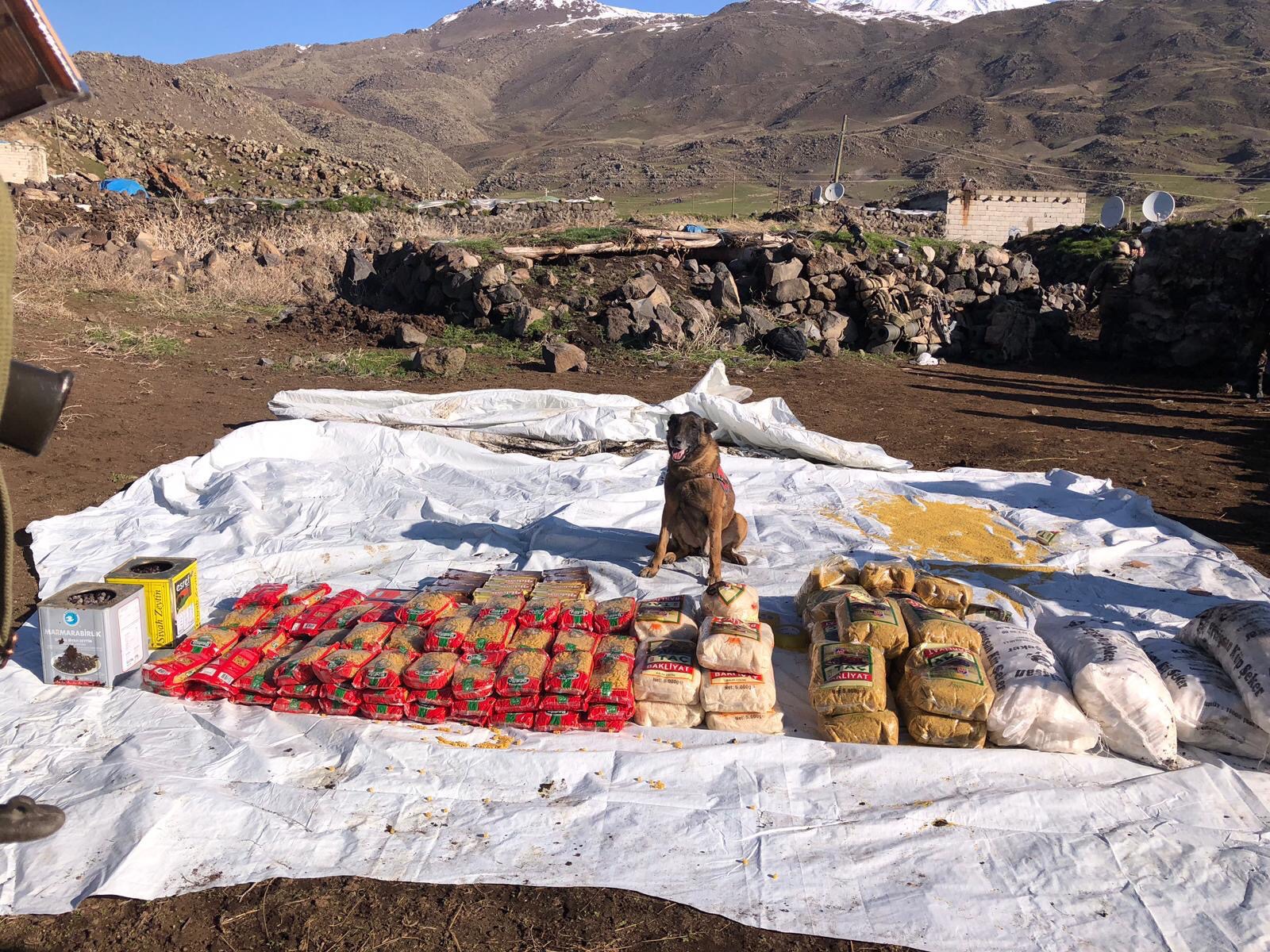 Ağrı Dağı’nda Toprağa Gömülü PKK Erzağı Ele Geçirildi