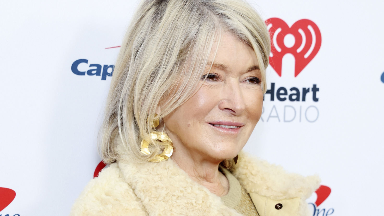 Martha Stewart'tan Her Yıl Güzel Dahlialar Yetiştirmek İçin En İyi İpuçları