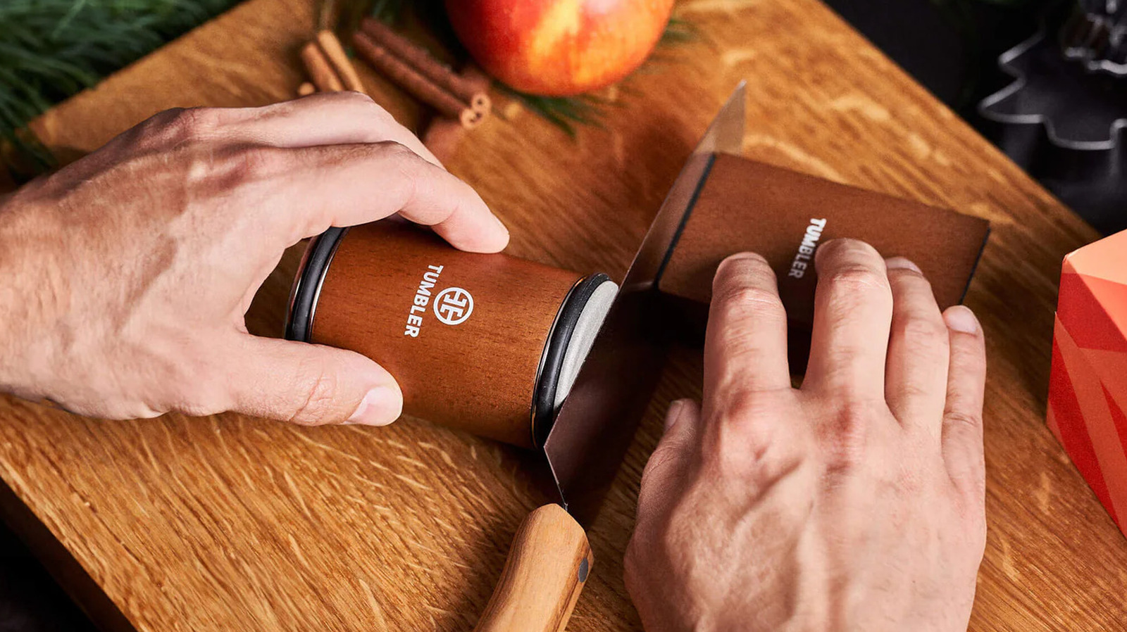 Viral Döner Bıçak Bileyiciler İnternette Dalga Yaratıyor (& Gerçekten Çalışıyorlar mı?)