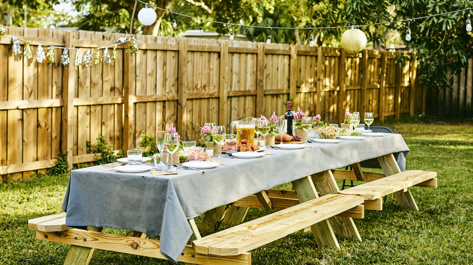 Arka Bahçenizi Güzelleştirmek İçin Bu 13 Çit Direği Kapağı Fikrini Deneyin