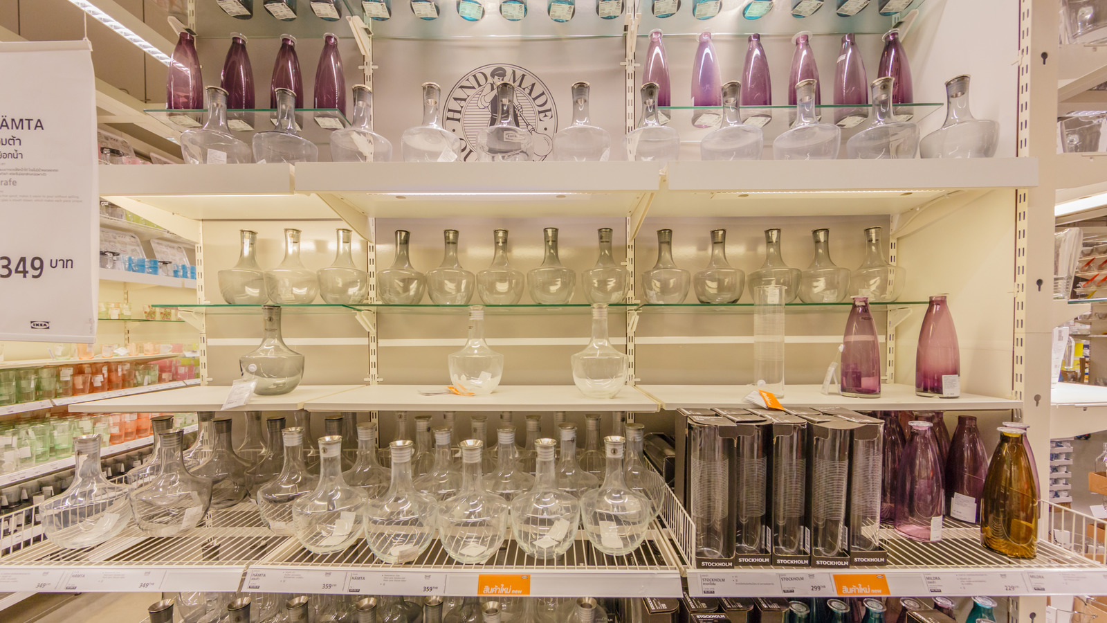 Küçük Bir Kendin Yap Sihriyle IKEA Vazosu Çarpıcı Bir Işık Armatürüne Dönüşüyor