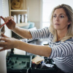 DIY Duvara monte bir mutfak depolama çözümü uygun fiyatlı dolar ağacı ürünleri