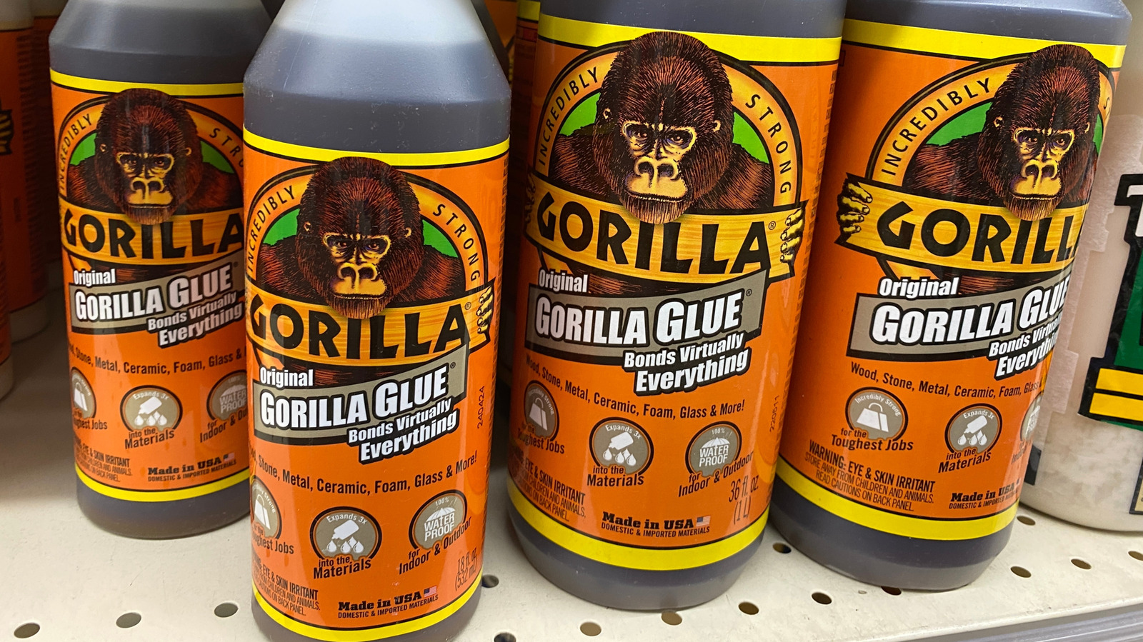 Gorilla Glue'nun gerçekte nerede ve nasıl yapıldığı (ve neden bu kadar ünlü)