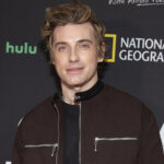 Beklenmedik yer Jeremiah Brent, anında lüks bir his için LED ışıkları kullanıyor