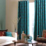 Çok kısa perdelerinizi bir bütçe döşeme DIY ile tavana kaldırın