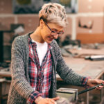 Güzel DIY çekmecesi bu maliyeti bir dolardan daha az çeker