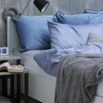 Dahi Dolar Ağaç Hack ile yatağınızın etrafında ekstra depolama oluşturun