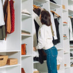 Yatak Odası dolabınıza ekstra depolama ekleyebilen mutfak elyafı