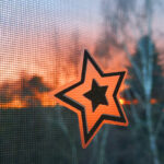 DIY Pencere Yapışmaları her mevsim için mükemmel bir dekor yapar