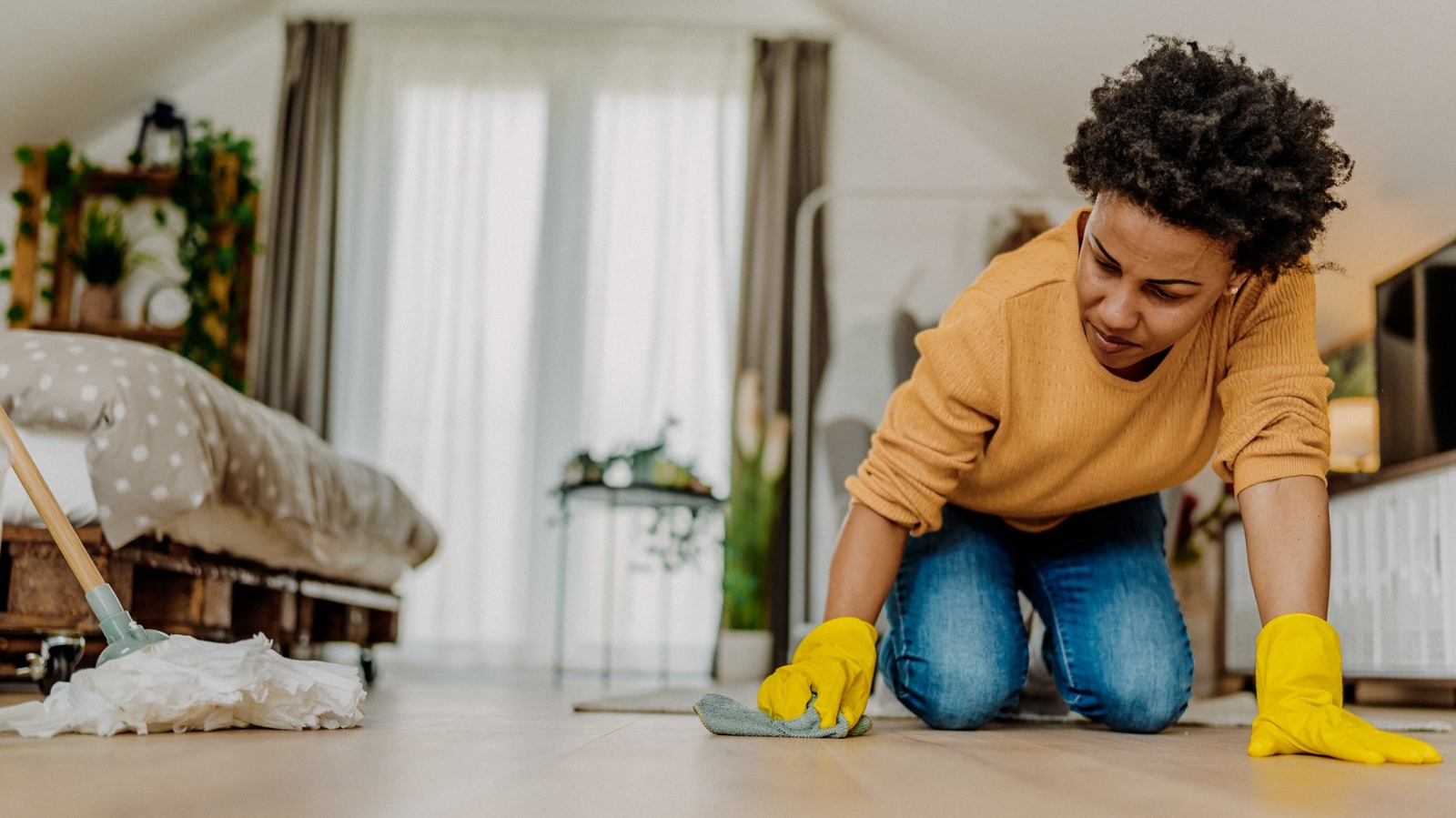 Vinilde parke zemin temizleyicisini kullanmanın dezavantajları