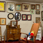 Evcil hayvanlarla modası geçmiş tasarruflu mağaza sanatını kişiselleştirmenin sevimli yolu