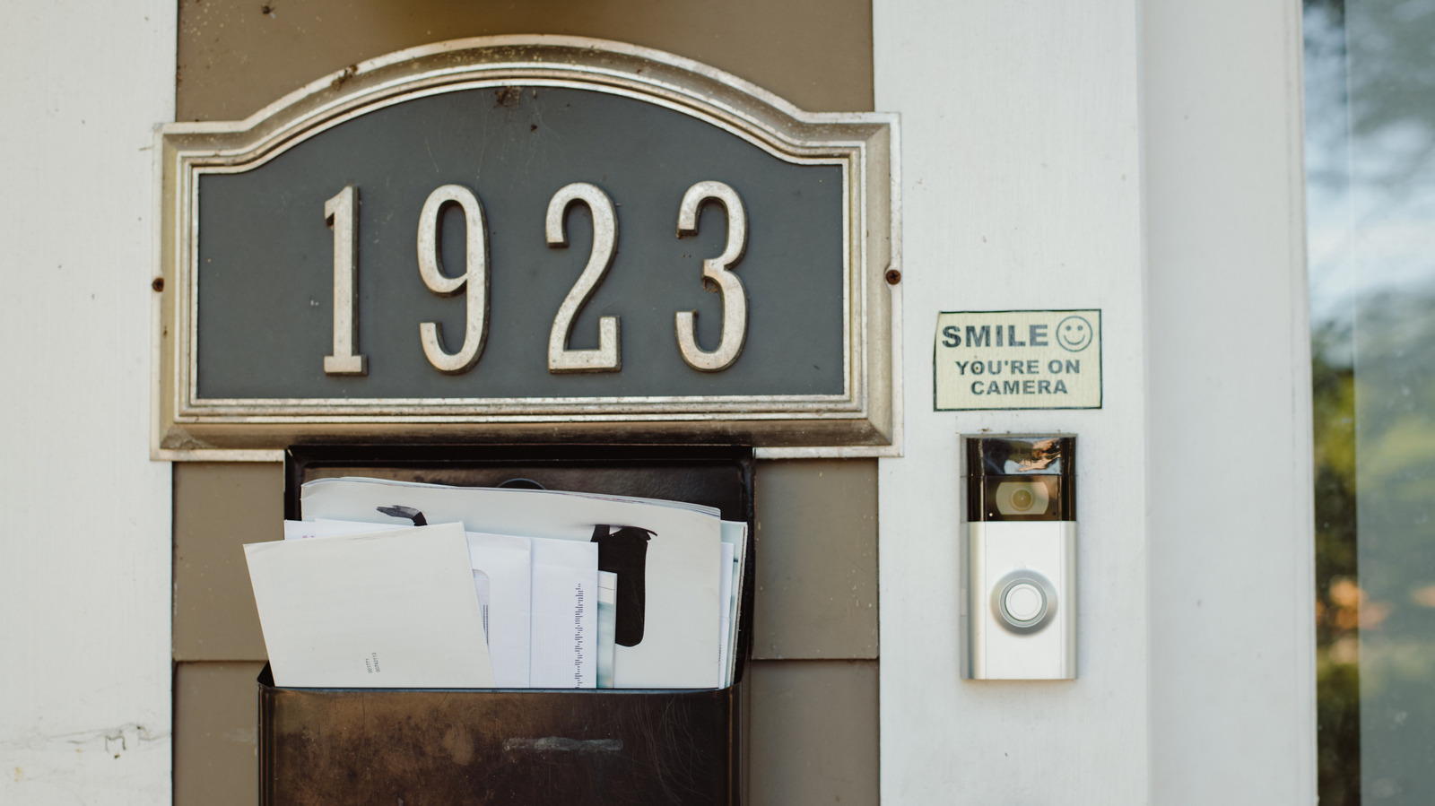 Posta Kutusu Kamerası: En iyi seçenekleriniz nelerdir ve yasal mı?