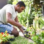 Bahçıvanlar için diz tasarrufu sağlayan bir çözüm sunan benzersiz araç
