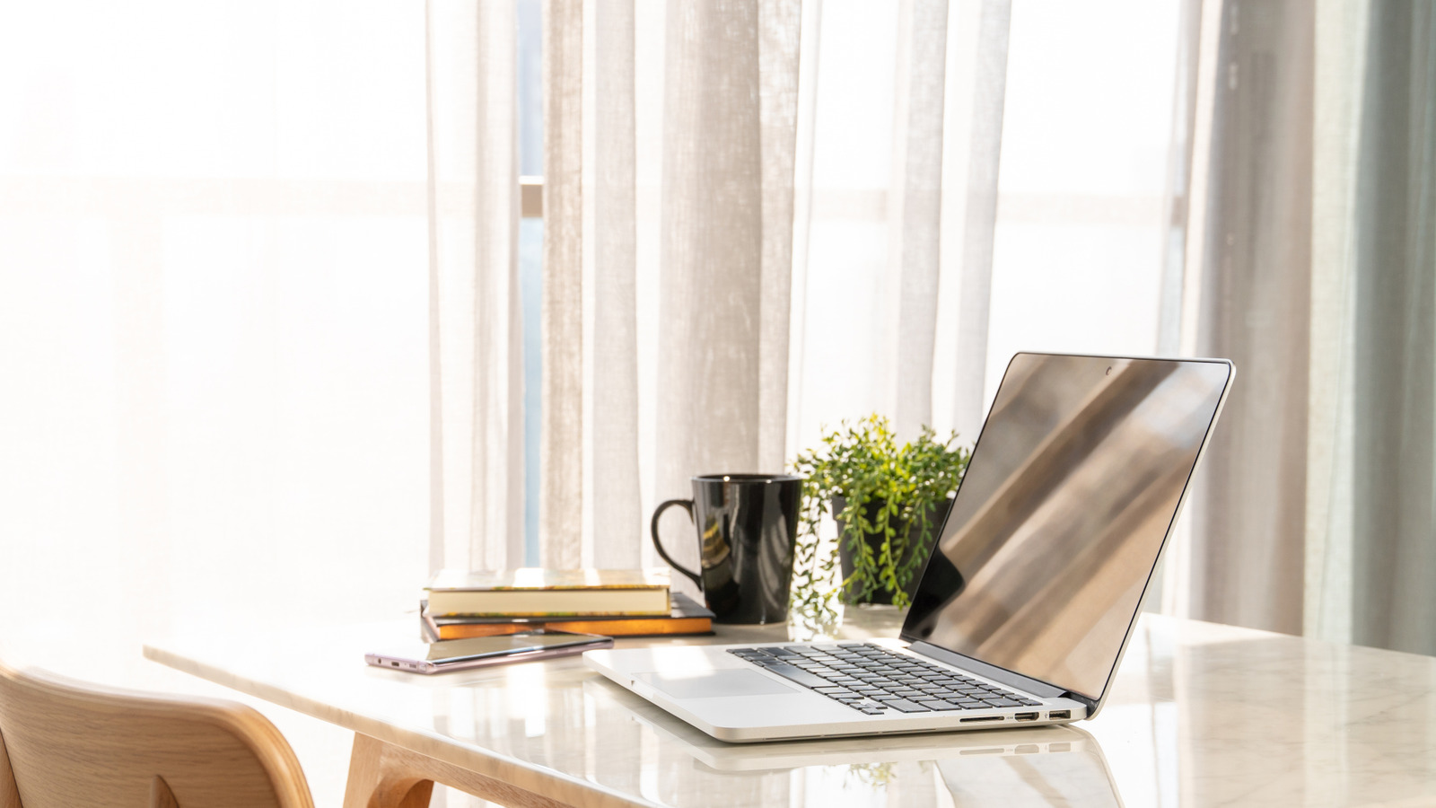 Amazon'da perde almaya çalışmadan önce ne bilmeniz (bazı artıları ve eksileri var)