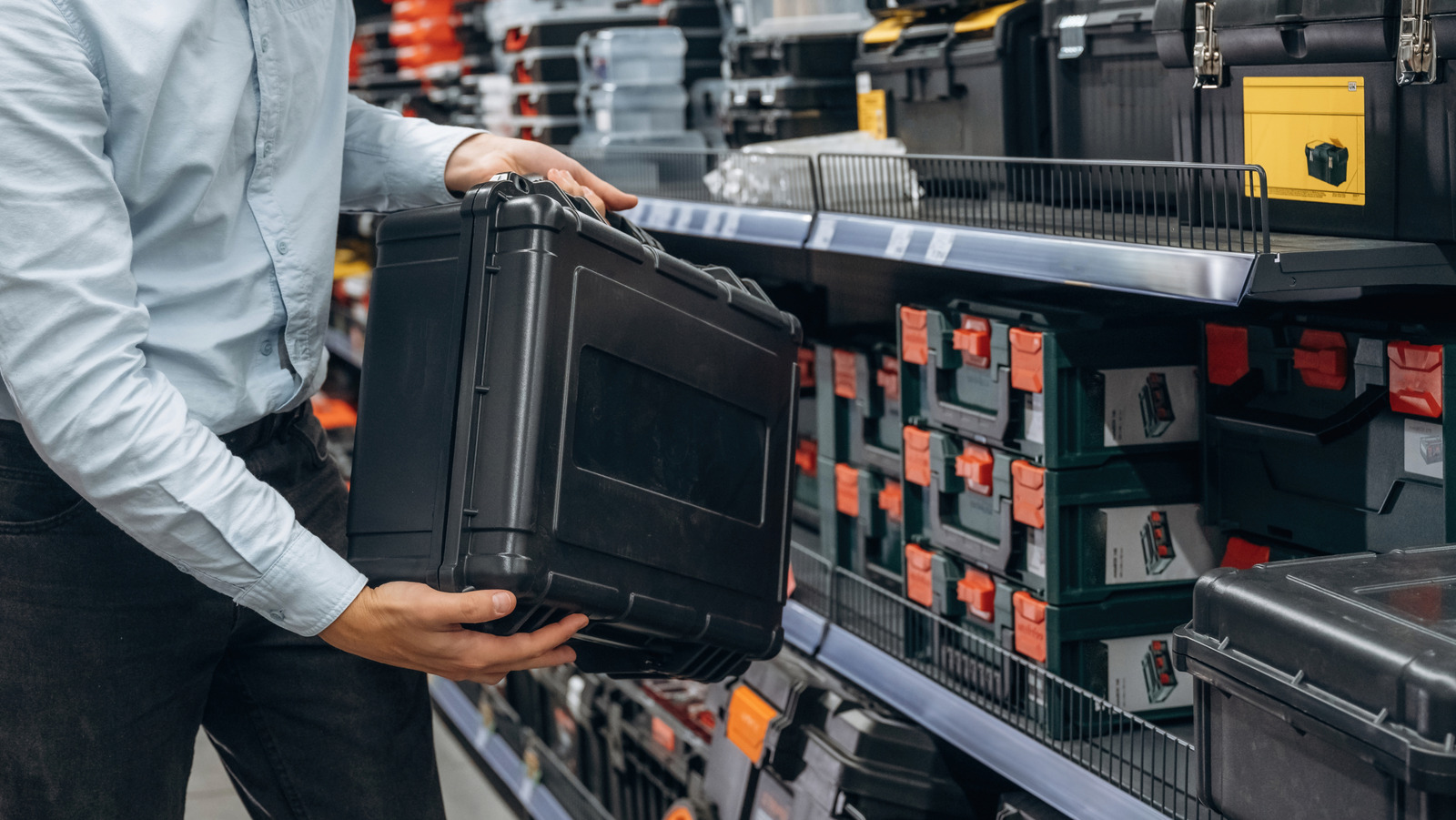 İncelemelere dayalı olarak satın almaya değer olmayan popüler araç kutuları