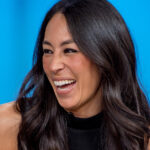 Joanna Gaines'in temel iç kapıları daha benzersiz bir şey için takas ettiği zamanı