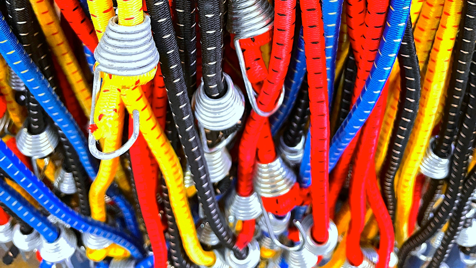 Bungee kordonlarının Dezavantajları Ev Geliştirme'de kullanmadan önce bilmeniz gerekenler