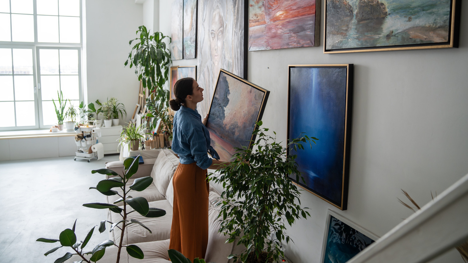 Ev dekor mağazalarından satın almak yerine neden duvar sanatınızı tasarruf etmek isteyebilirsiniz?
