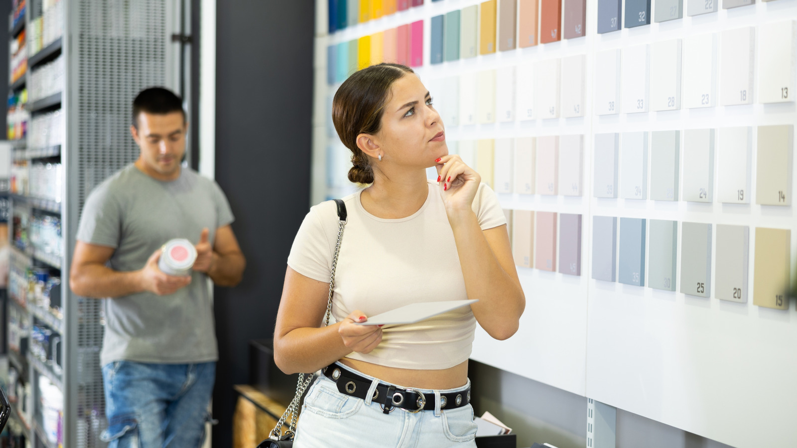 2025'te oturma odanıza dahil edilecek en iyi renkler