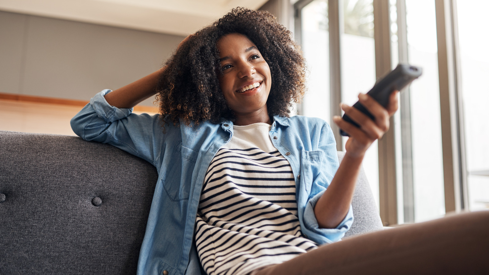 Basit bir havuz şehriye hack ile bir daha TV uzaktan kumandanızı asla kaybetmeyin