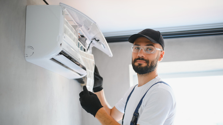 HVAC yükleyici Mini-Slit'i Kurma