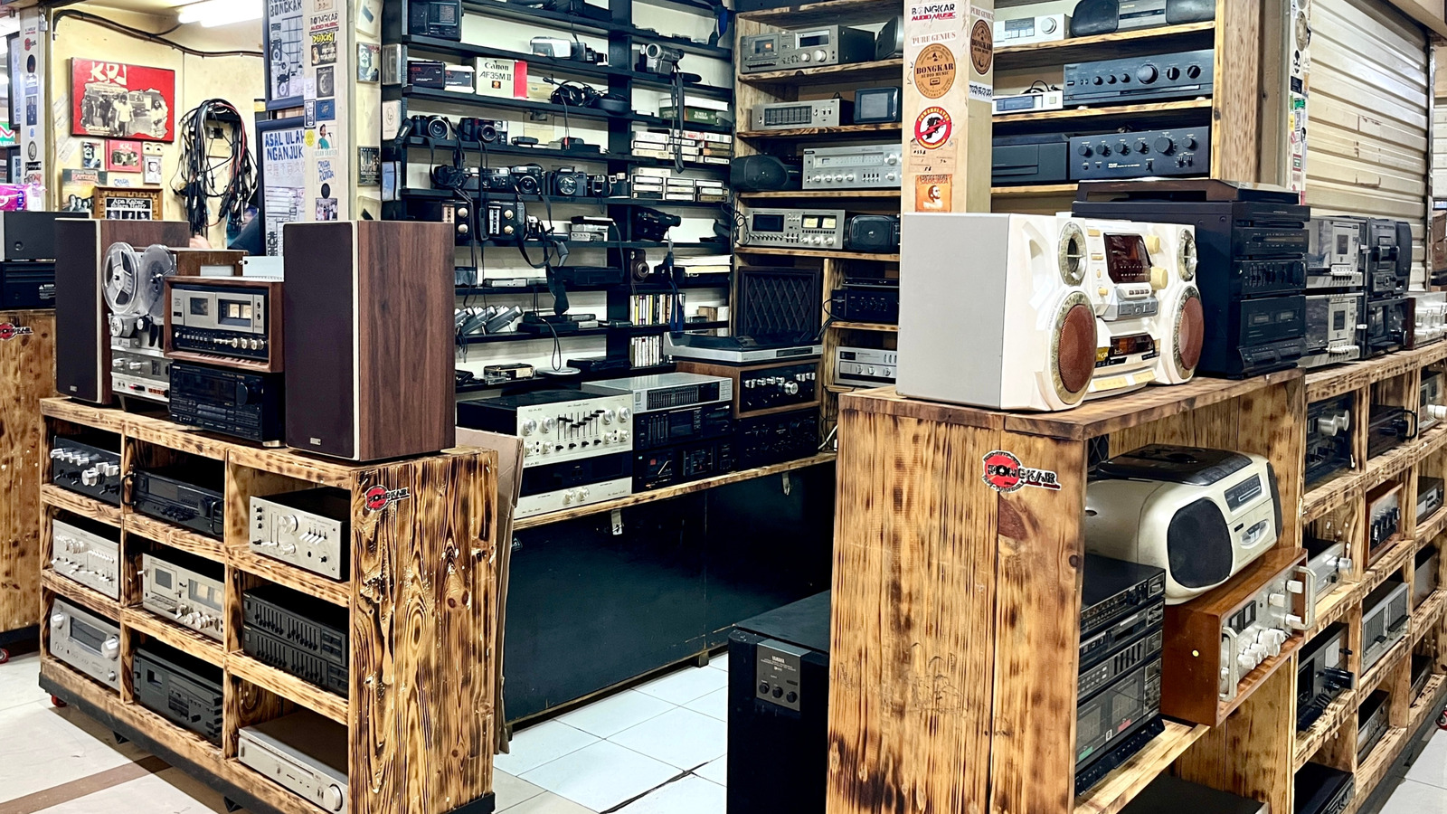 Bunlar, Thrifting veya Emlak Satış Alışverişi sırasında izlemeniz gereken elektroniklerdir