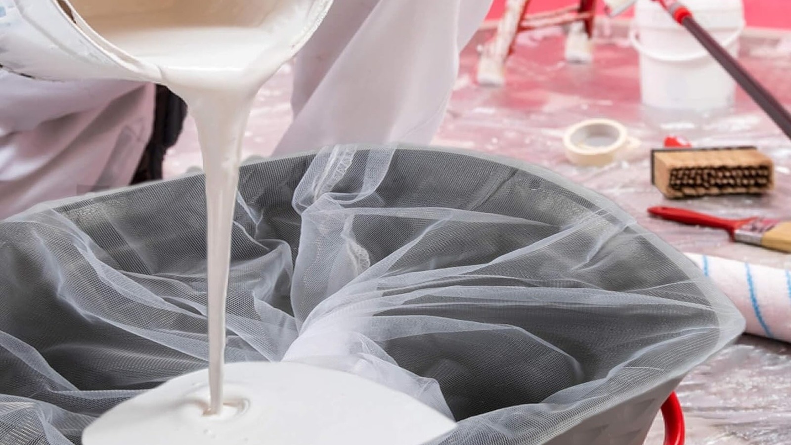 Eski boyayı restore etmek için elek hack gerçekten işe yarıyor mu?