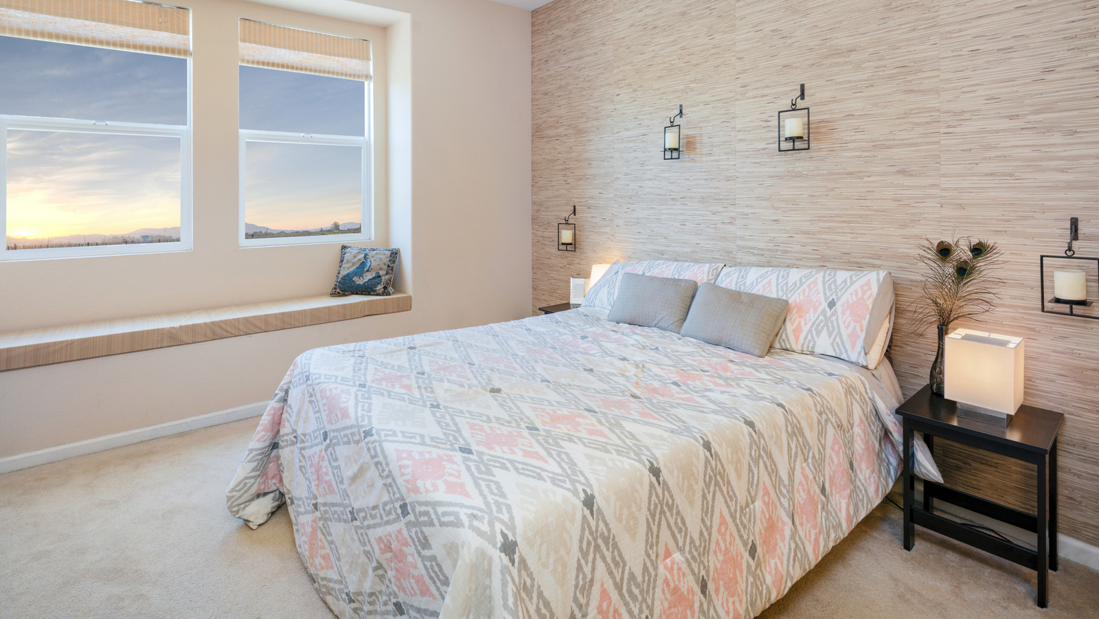Grasscloth duvar kağıdı desenli bir makyaj alıyor ve takıntılıyız