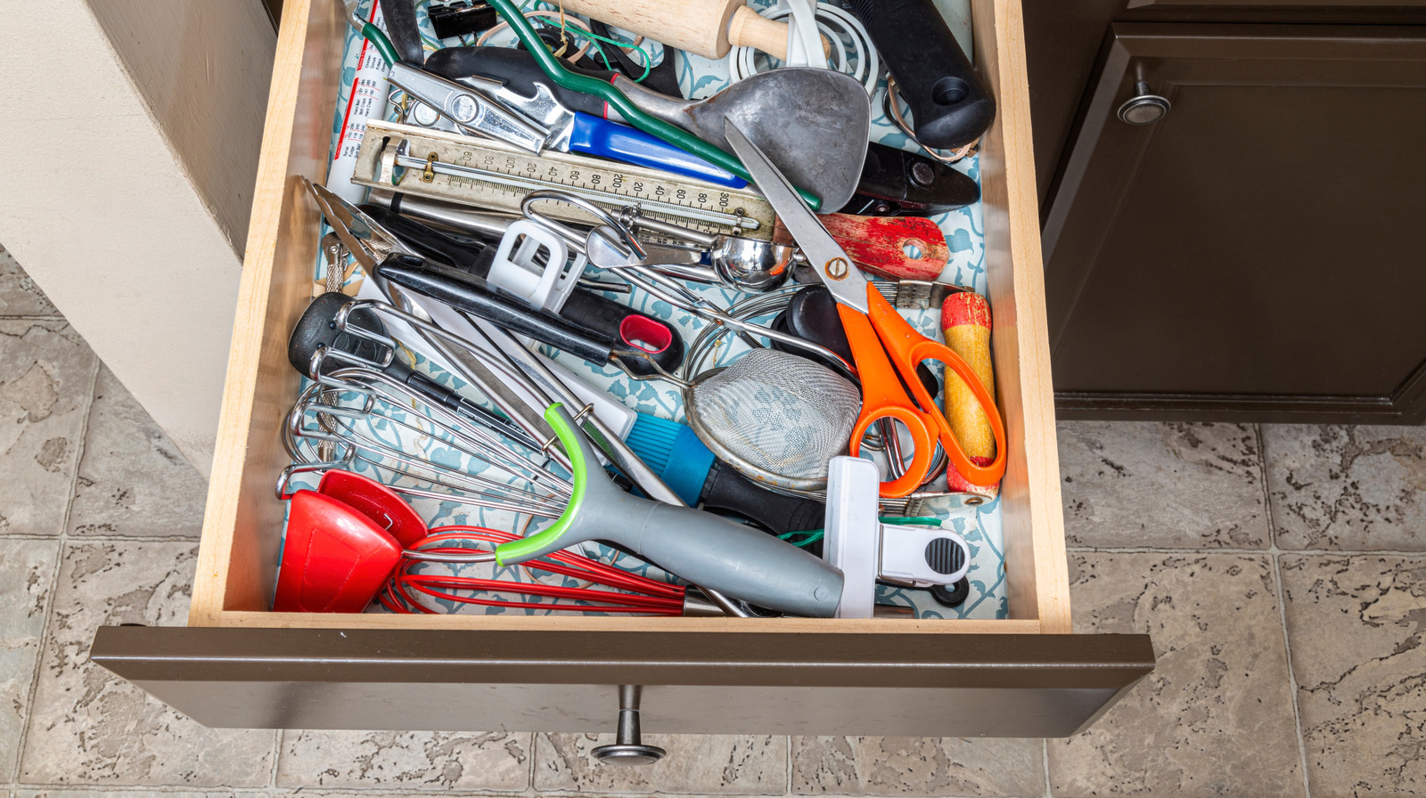 Herhangi bir alanı anında reddeden dolar ağacı organizatörü