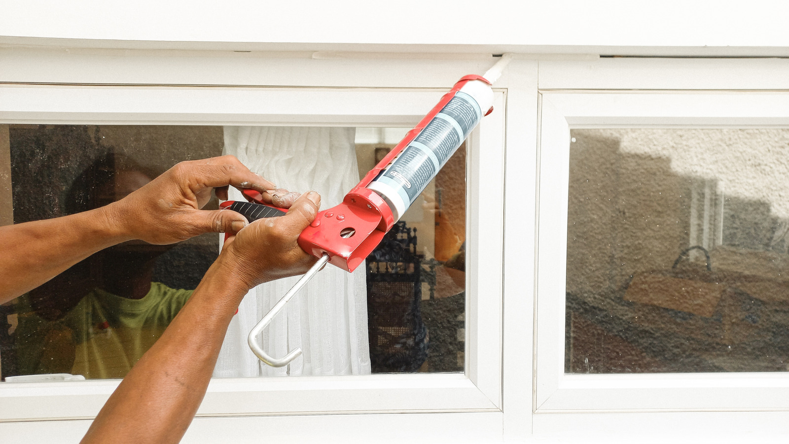 Kaldırım tabancanızı popüler bir ev elyafının yardımıyla kolayca temizleyin