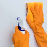 Beyaz duvarlar düz boya ile nasıl temizlenir