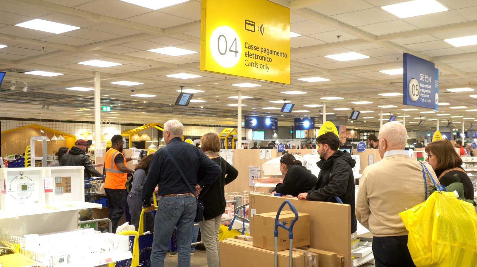 Depolamanızı düzenlemek ve dönüştürmek için 10 IKEA giriş yolu hackleri