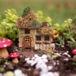 Bu DIY mantar ışıkları, herhangi bir peri bahçesine mükemmel bir ektir