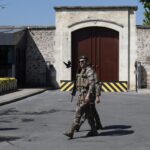 İstanbul görüşmeleri Turkiye'nin Rusya ve Ukrayna arasındaki dengeleme eylemini vurguladı