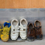 Bankayı kırmayacak 12 şık ve basit garaj ayakkabı depolama çözümü