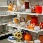 Bu sevimli vintage kurabiye kavanozları, onları tasarruf mağazalarında bulursanız, bir zorunluluktur.