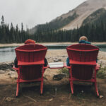 Aslında oturmak isteyeceğiniz bir Adirondack koltuğu seçmenin sırrı