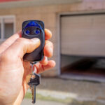 Neden bazı insanlar garaj kapılarını açık bırakıyor?