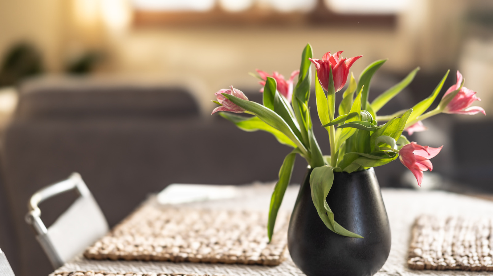 Bir buz küpü gelişen lalelerin sırrı mı? İşte bir uzmanın söylediği şey