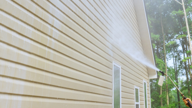 adam baskı yıkama vinil siding