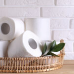 Tiktok'un tuvalet kağıdı hava spreyi viral hale geldi, ama gerçekten denemeye değer mi?