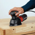 DIYers, Harbor Freight'ta bulabileceğiniz uygun fiyatlı zımparaçıyı seviyor