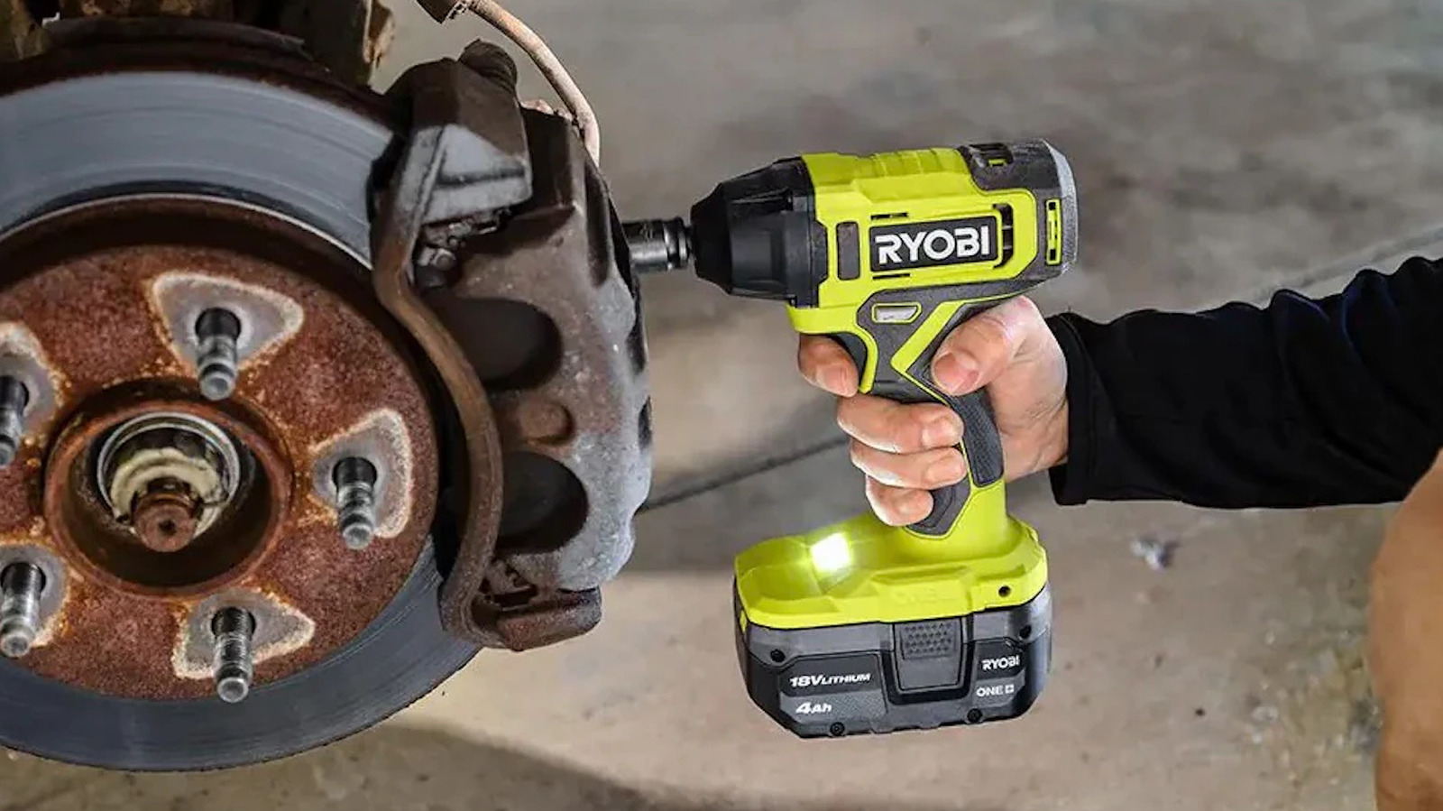 Ryobi'nin etki anahtarı satın almaya değer mi? İşte incelemelerin söylediği