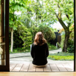 Sakin, minimalist bir bahçeyi tamamlamanız gereken 10 bitki