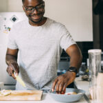 En küçük mutfaklarda bile bir kahvaltı barı nasıl lüks görünebilir?