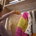 Gardırop Vs. Dolap: Hangisi depolama çözümleri için daha iyi potansiyele sahiptir?