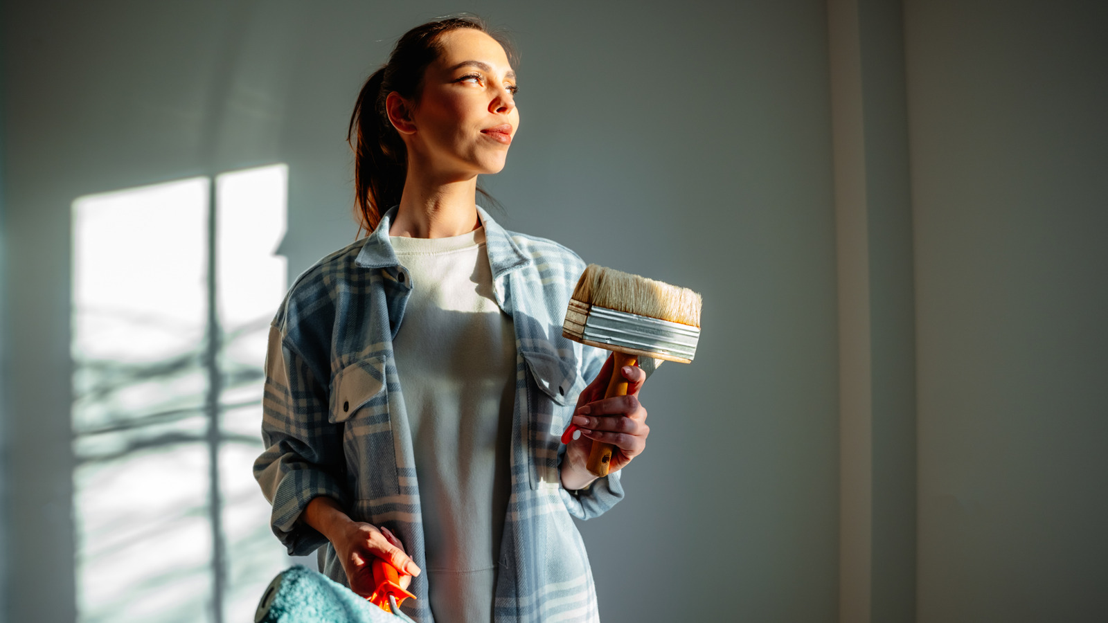 DIY Bir dokusal sepet örgüsü vurgu duvarı sanatsal bir boya stiline sahip