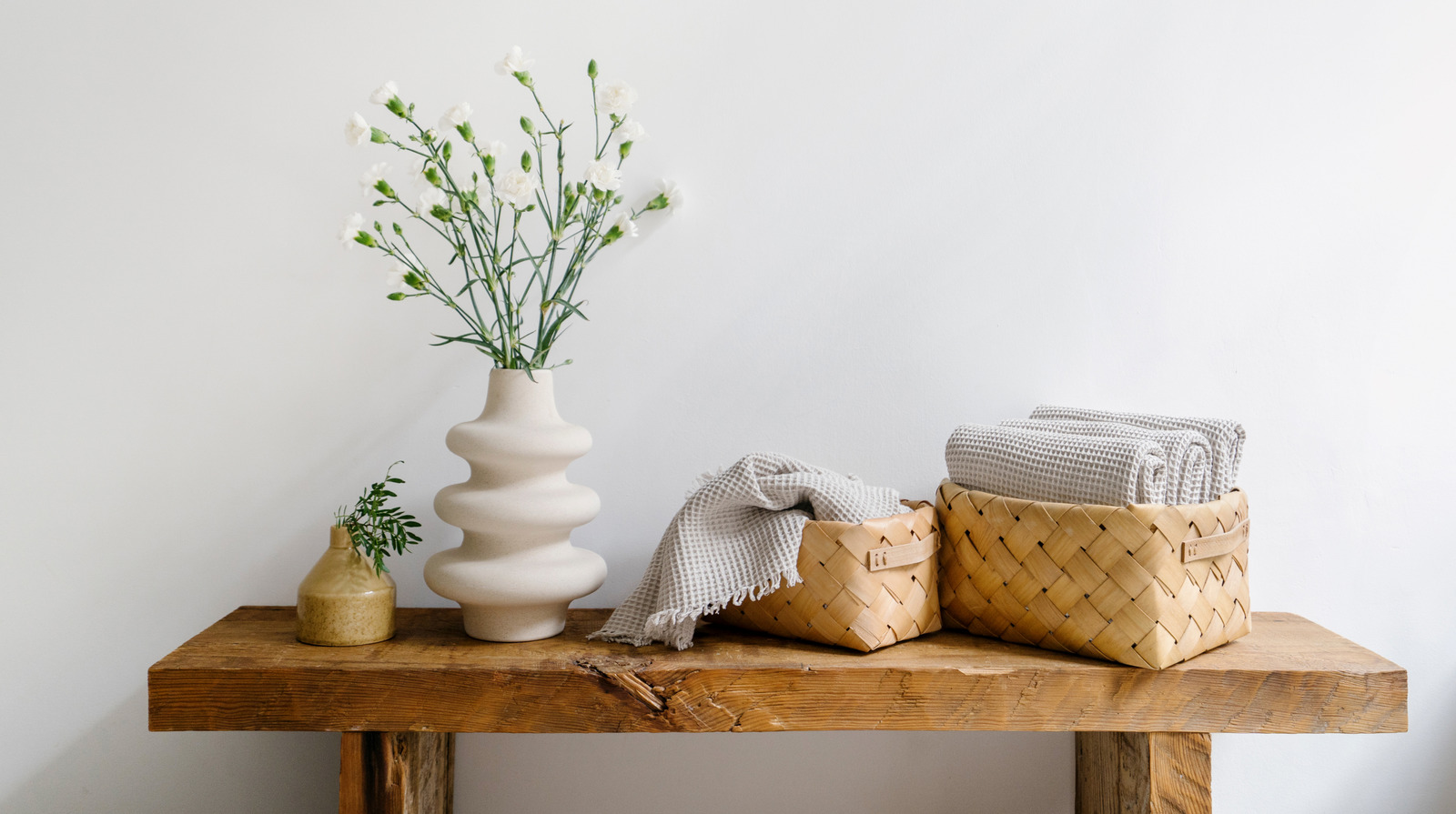 Bazı boncuklar ve ip ile DIY yapabileceğiniz sevimli banyo depolama fikri