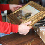 Her zaman tasarruf mağazalarında ve emlak satışlarında aramanız gereken değerli asırlık duvar sanatı