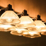 Her zaman bir banyo için takip etmeniz gereken tek aydınlatma kuralı